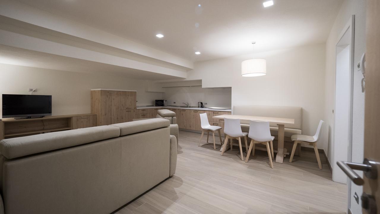 ליביניו Chalet Tea Da Bondi מראה חיצוני תמונה